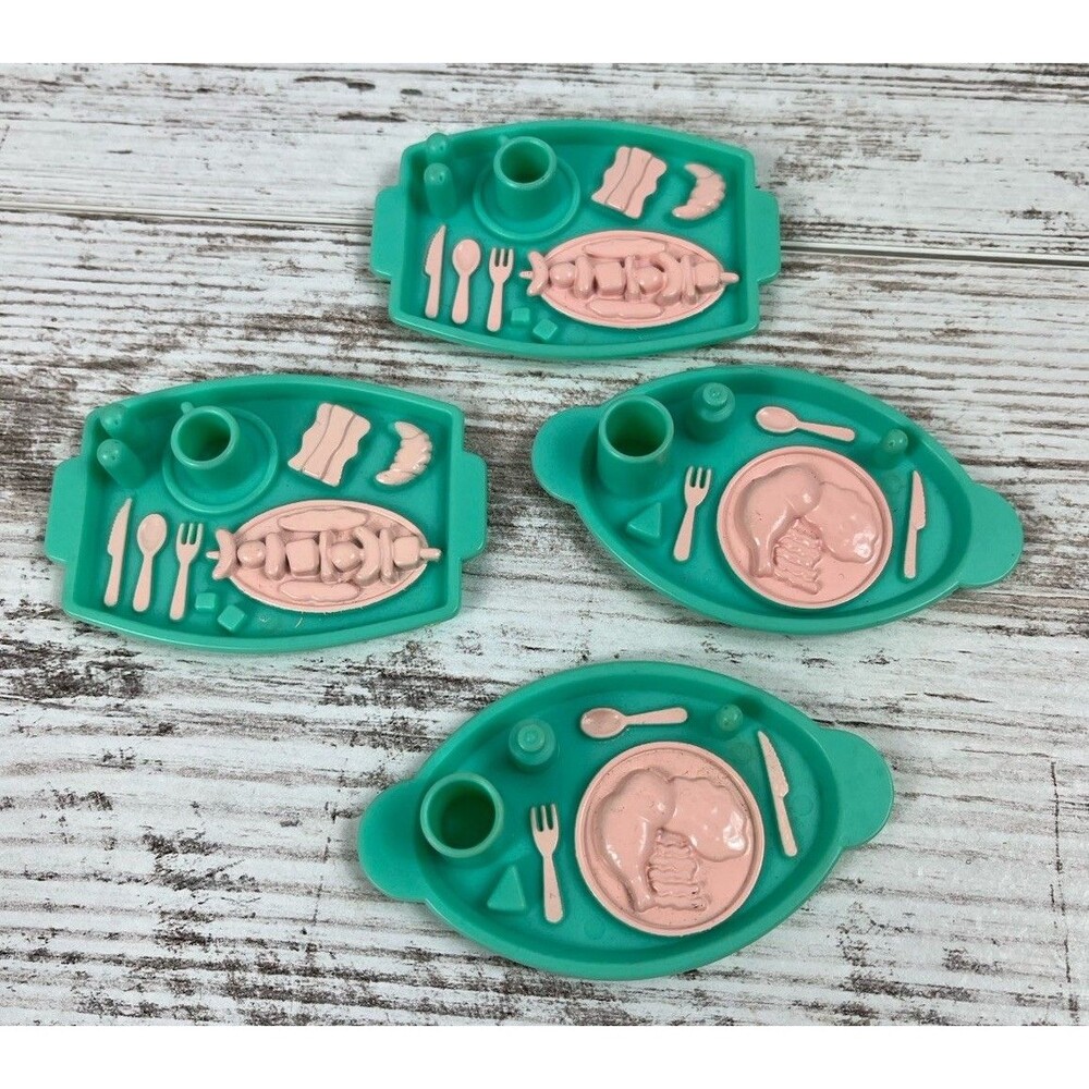 4 Vintage Barbie Doll Airplane TV Dinner Trays Teal Pink Hong Kong 70s 80s